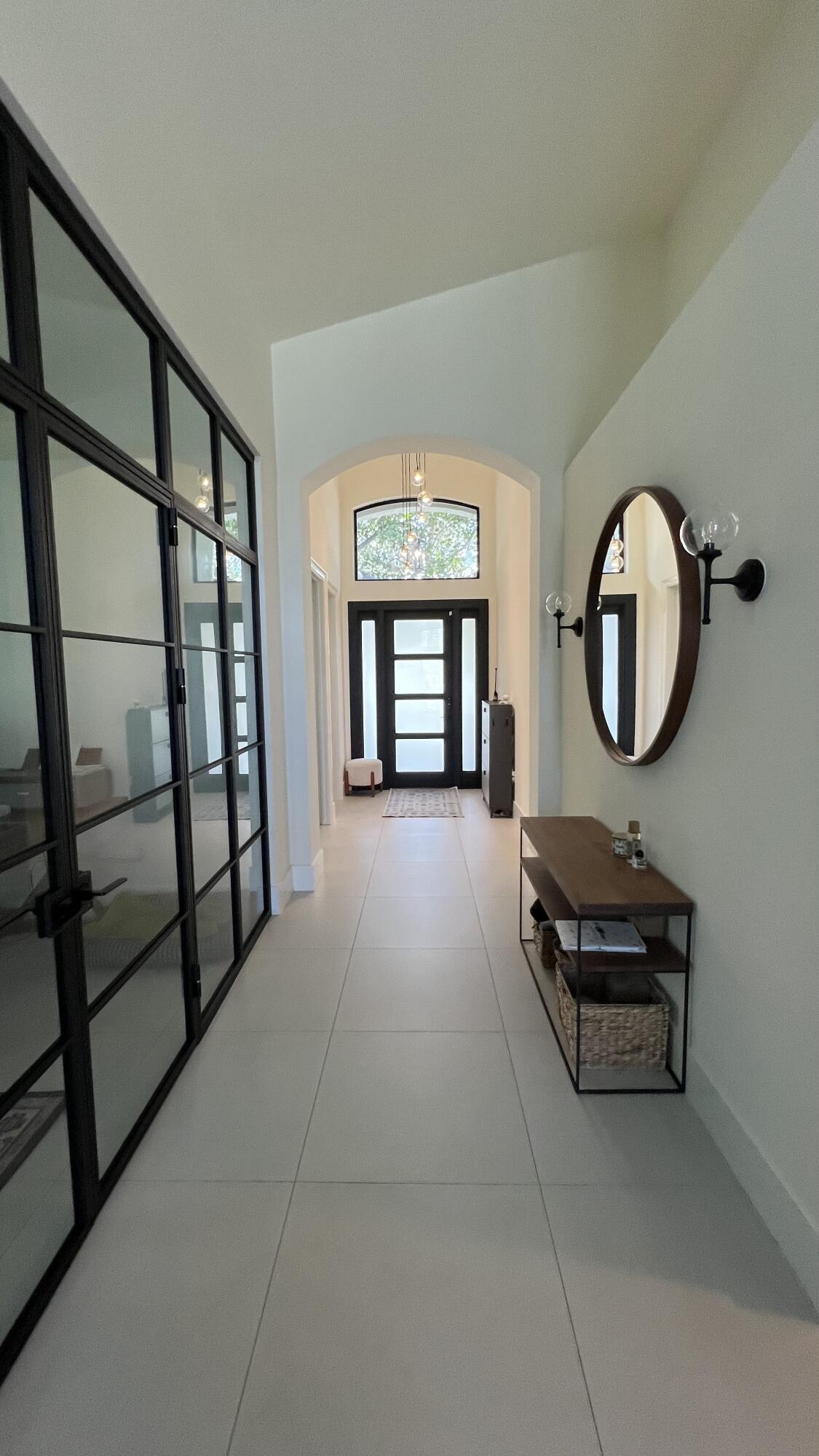19305 Skyridge Circle Property Photo 9