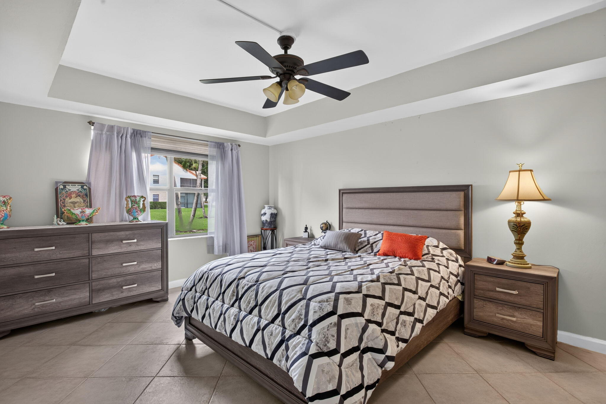 305 Congressional Way Property Photo 12