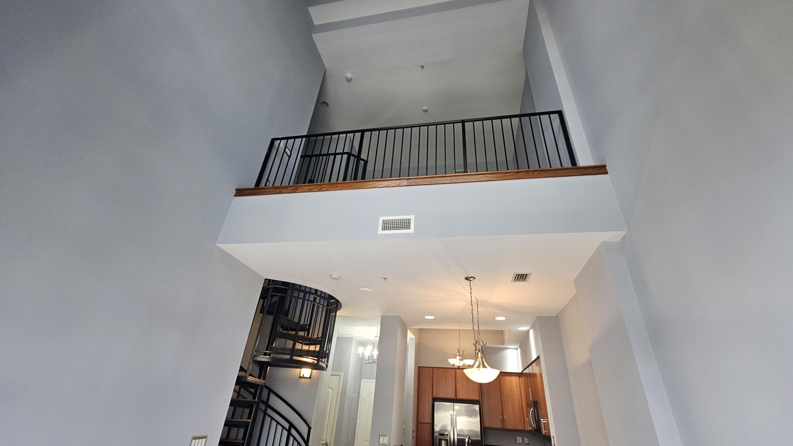 801 S Olive Avenue 418 Property Photo 6
