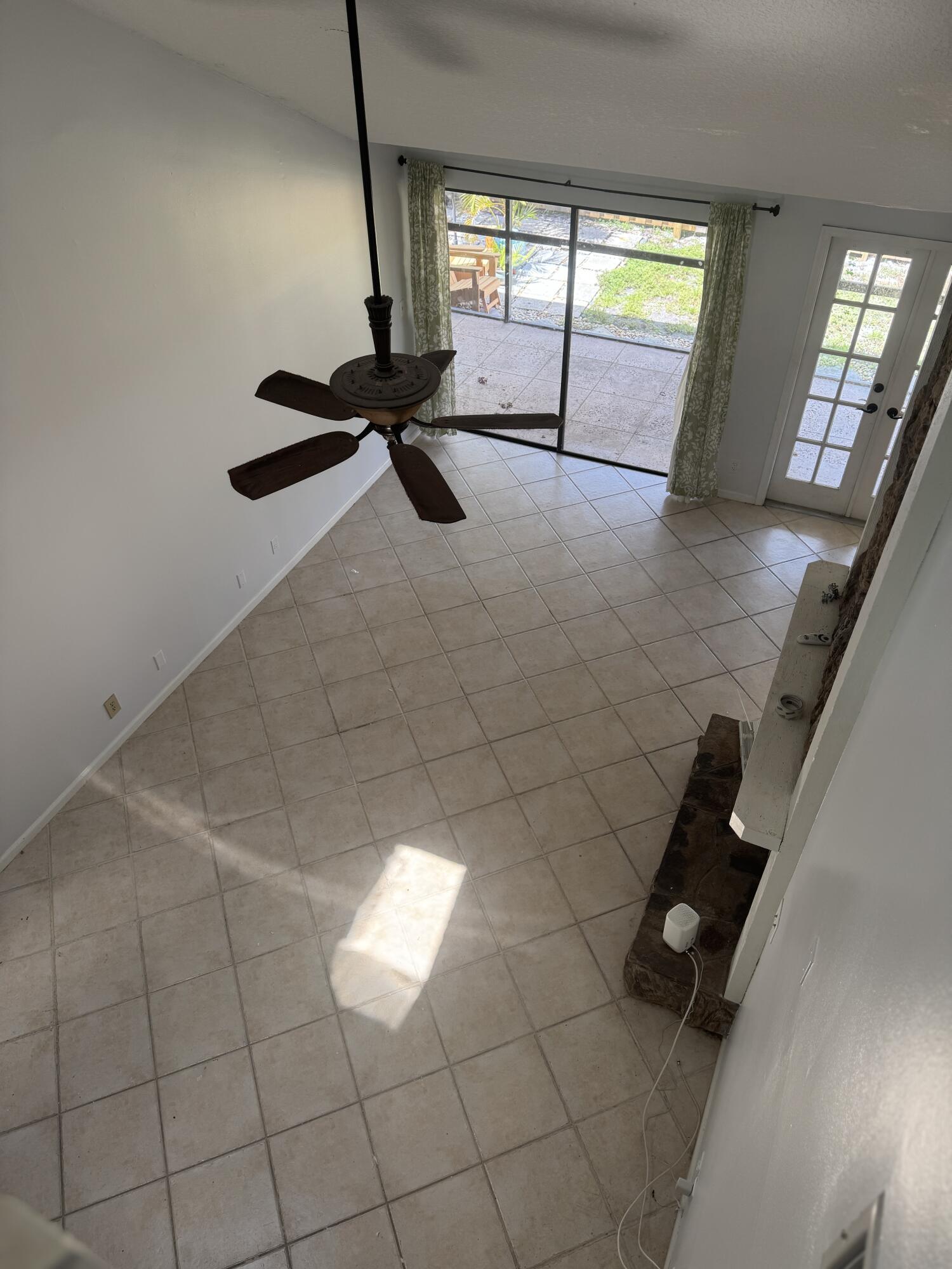 121 Beaumont Lane Property Photo 12