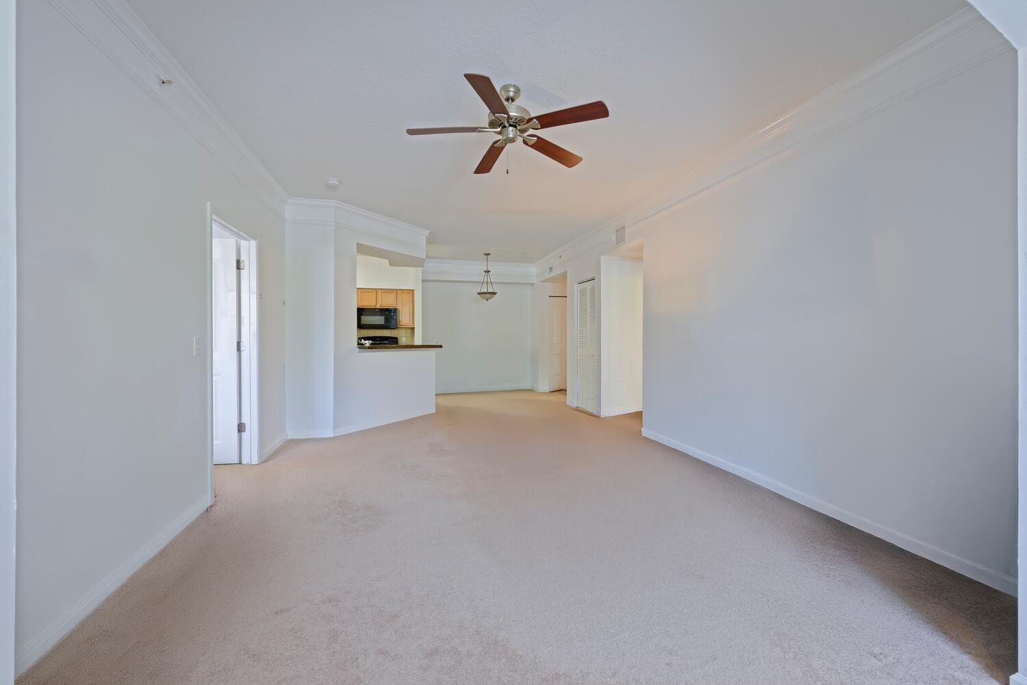 5205 Myrtlewood Circle E 201 Property Photo 6