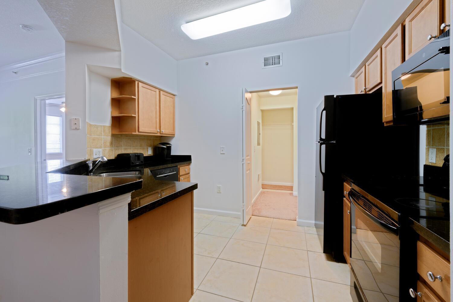 5205 Myrtlewood Circle E 201 Property Photo 14