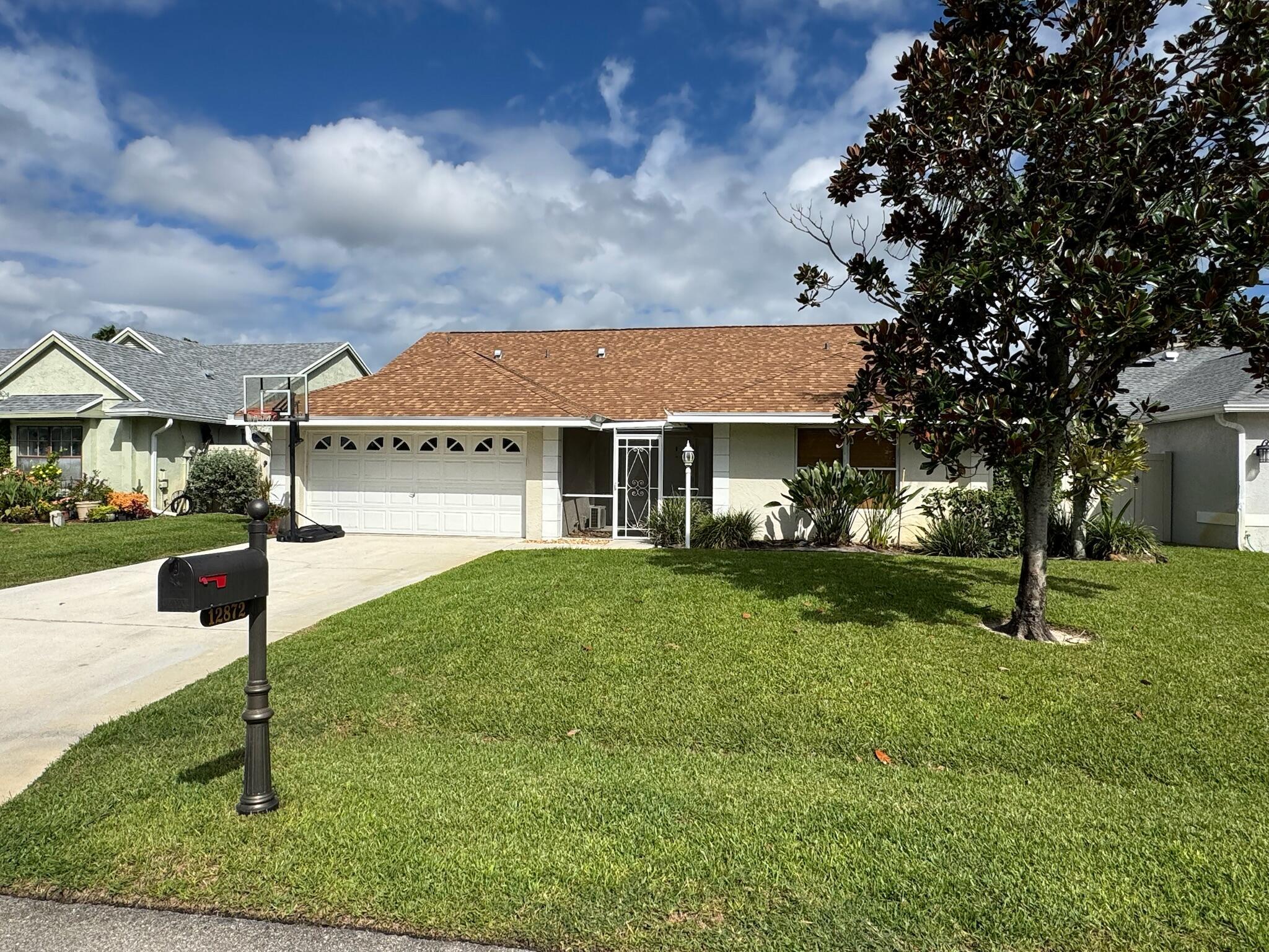 12872 Meadowbend Drive Property Photo 2