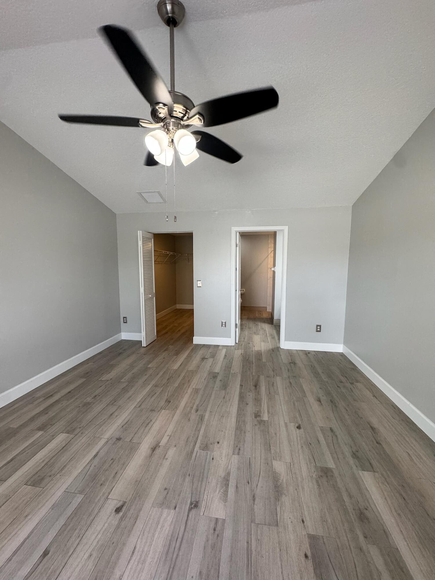 12872 Meadowbend Drive Property Photo 20