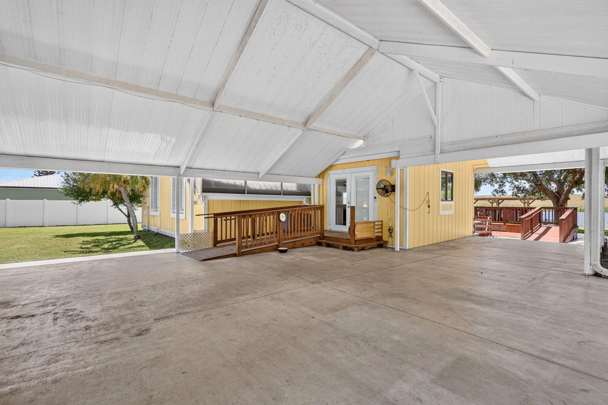 6532 Us-441 Property Photo 7