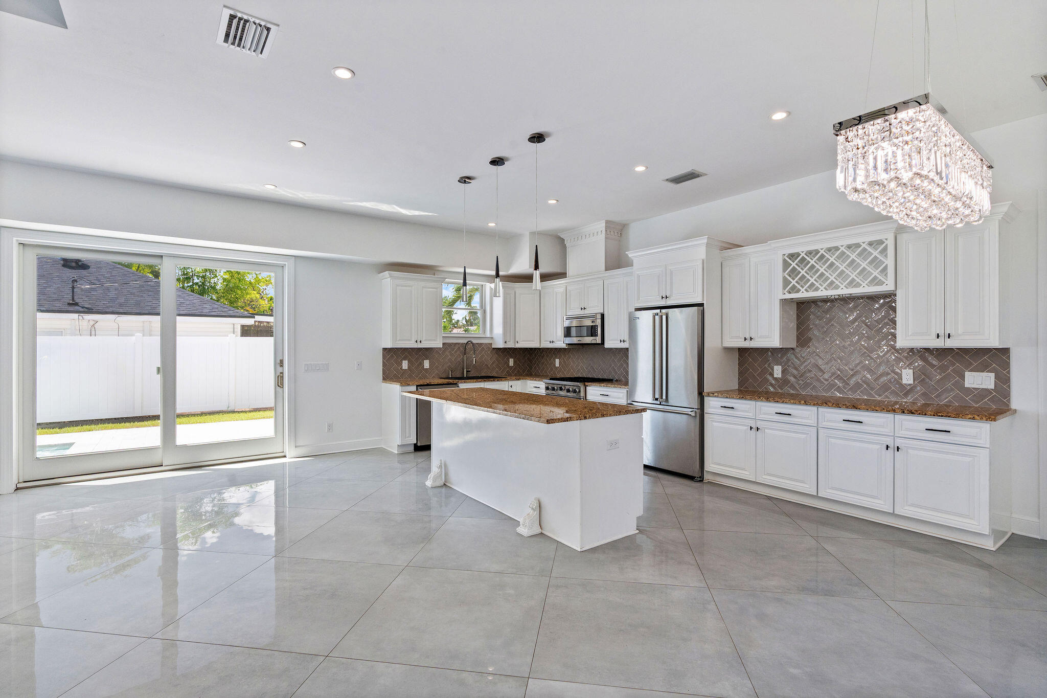 100 Norwood Road Property Photo 12