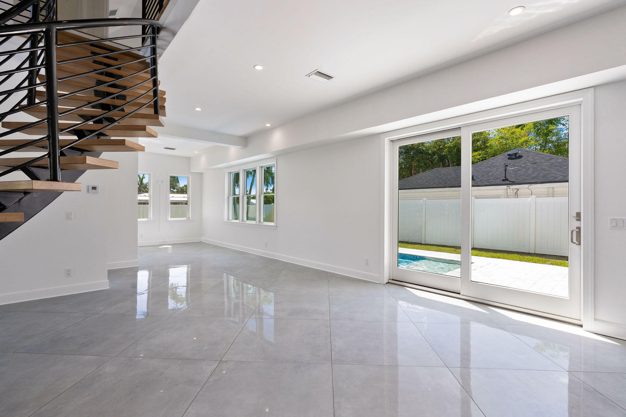 100 Norwood Road Property Photo 13