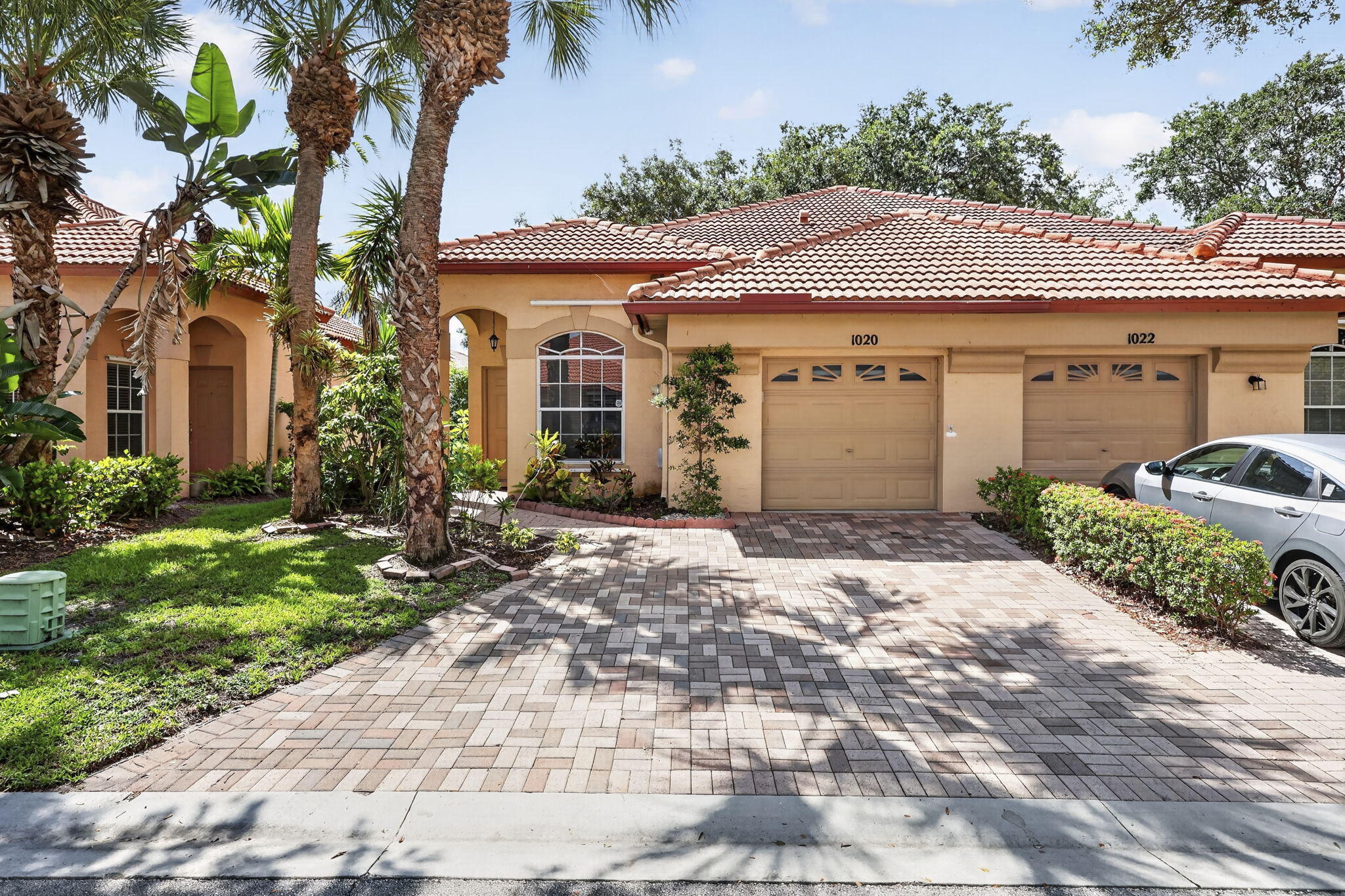 1020 Via Jardin Property Photo 1