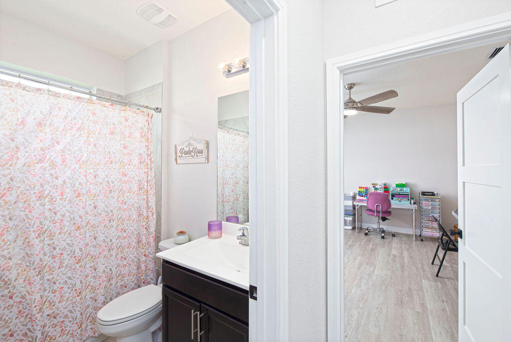 7691 Nw Greenspring Street Property Photo 30