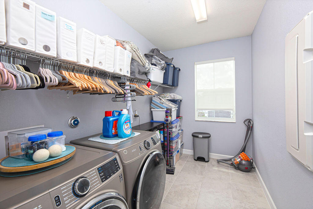 7691 Nw Greenspring Street Property Photo 41