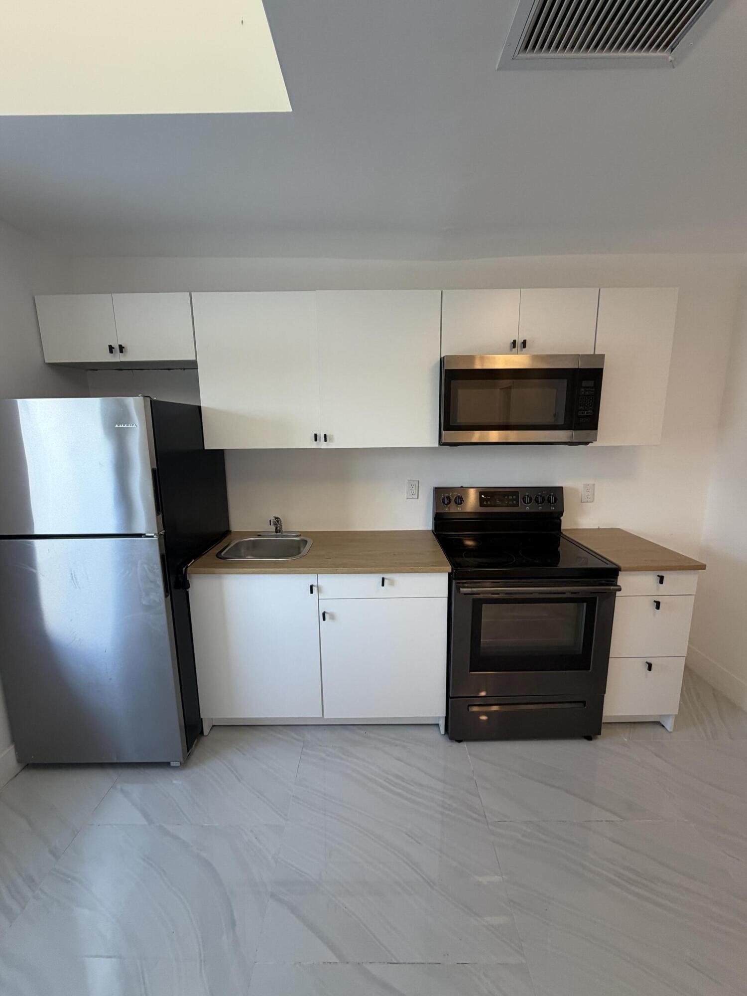 8211 Biscayne Boulevard 1 Property Photo 2