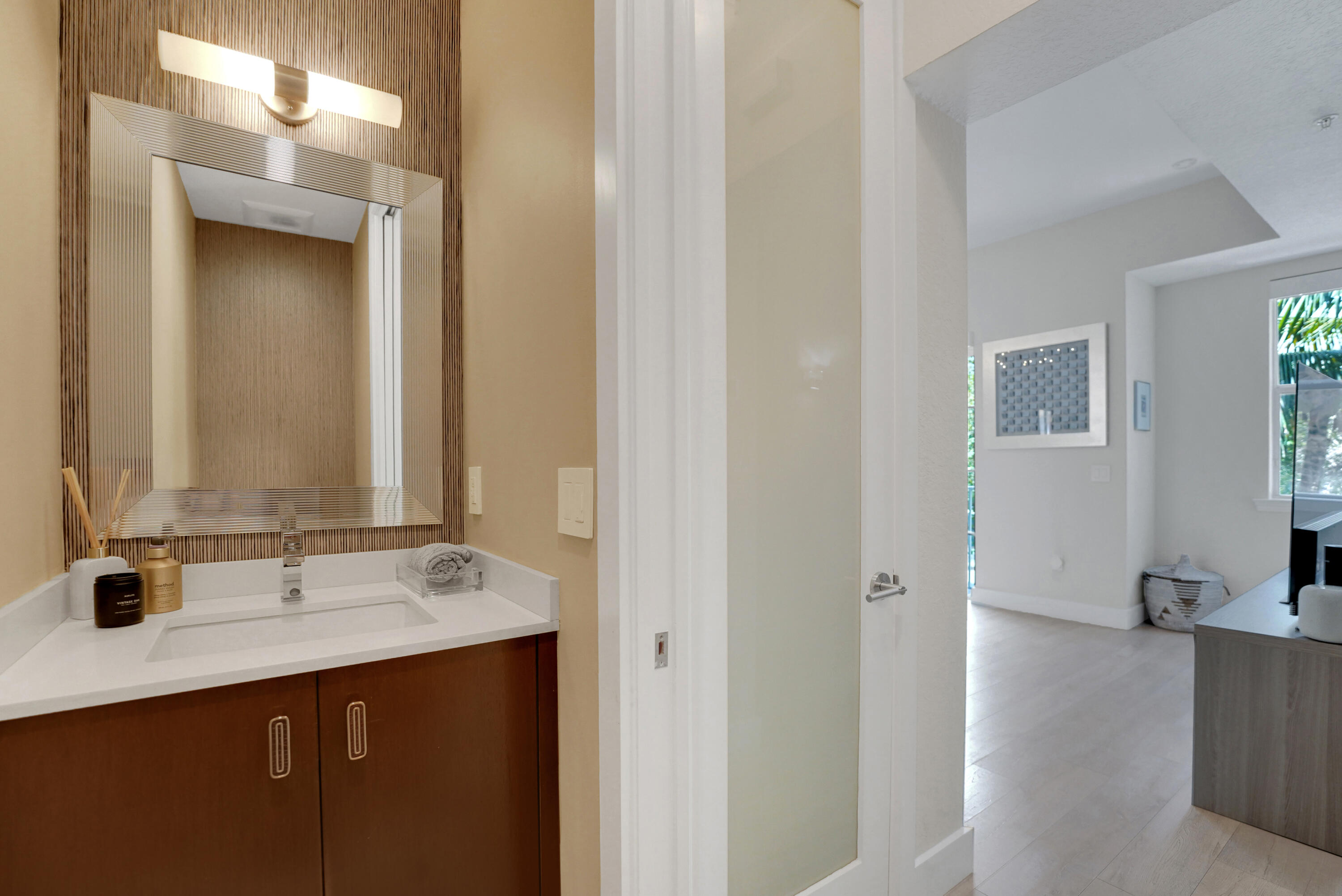 502 Ne 7th Avenue Unit 1 Property Photo 25