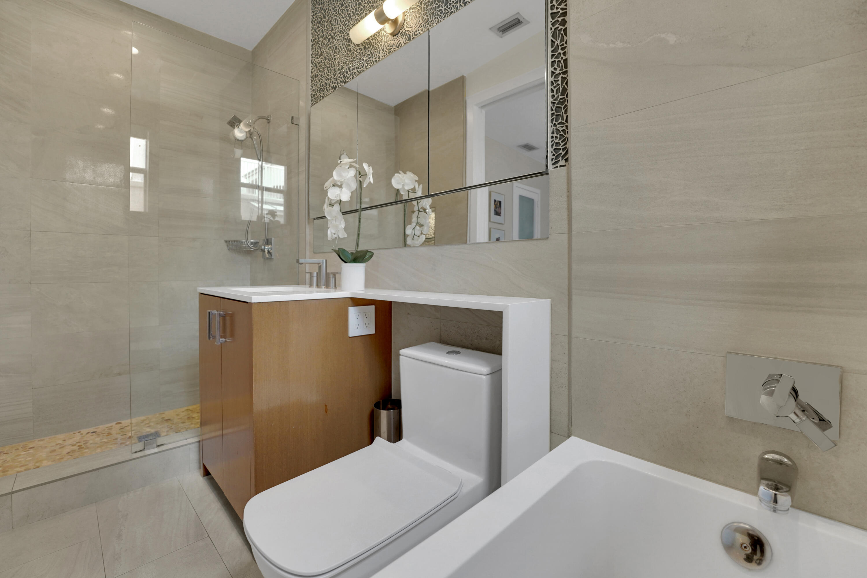 502 Ne 7th Avenue Unit 1 Property Photo 53