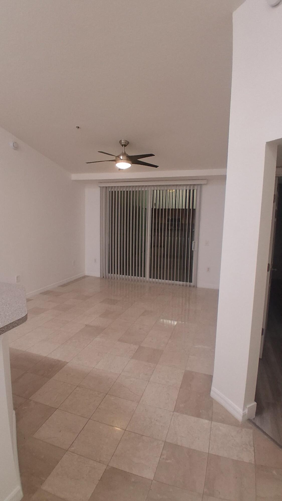 819 Villa Circle Property Photo 3