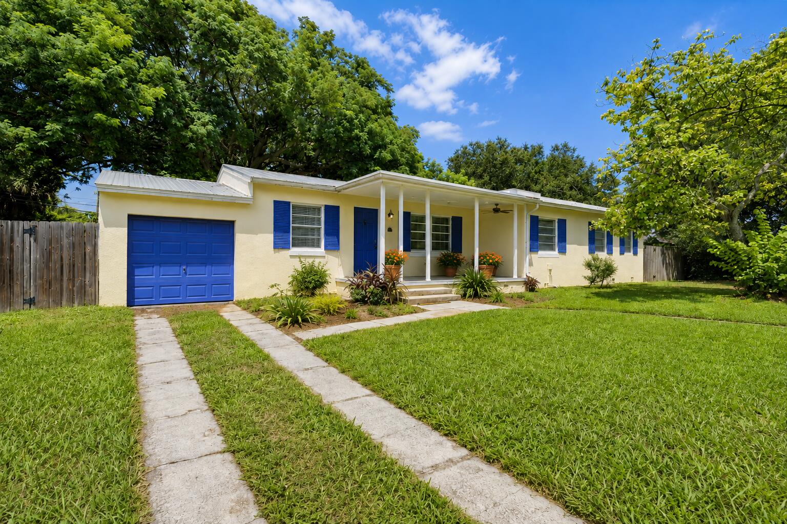 1054 Trinidad Avenue Property Photo 1