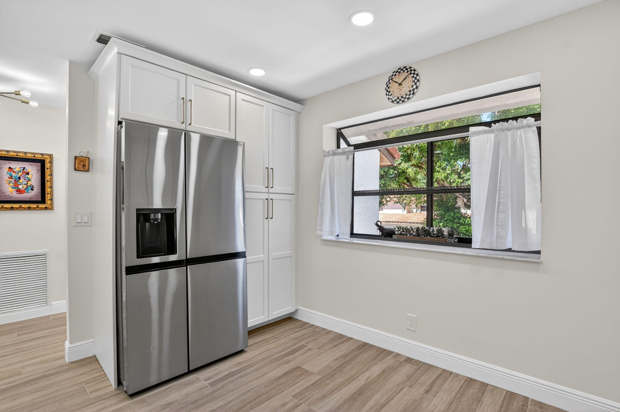 7917 La Mirada Drive Property Photo 13
