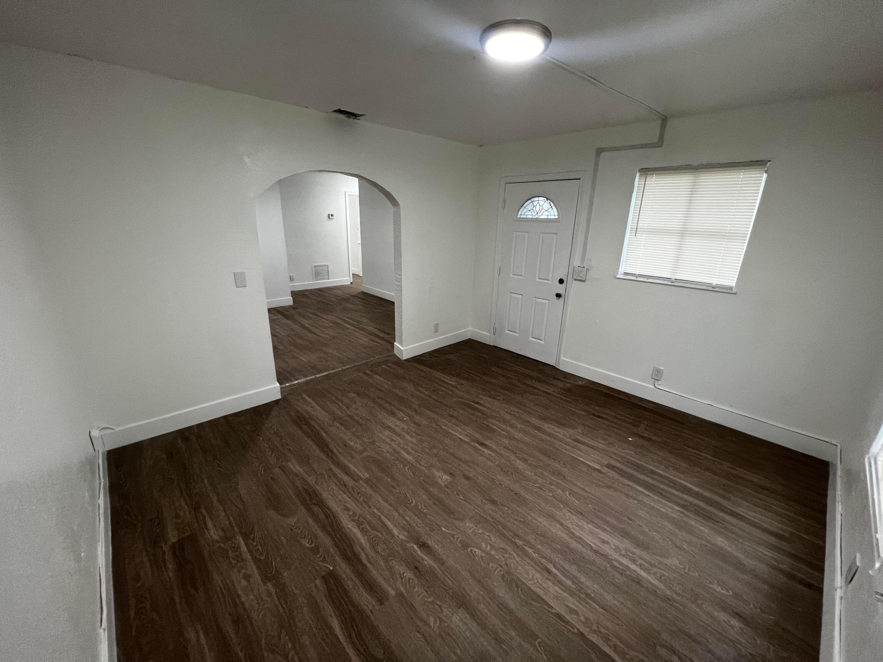 101 Nw 13th Avenue Property Photo 3