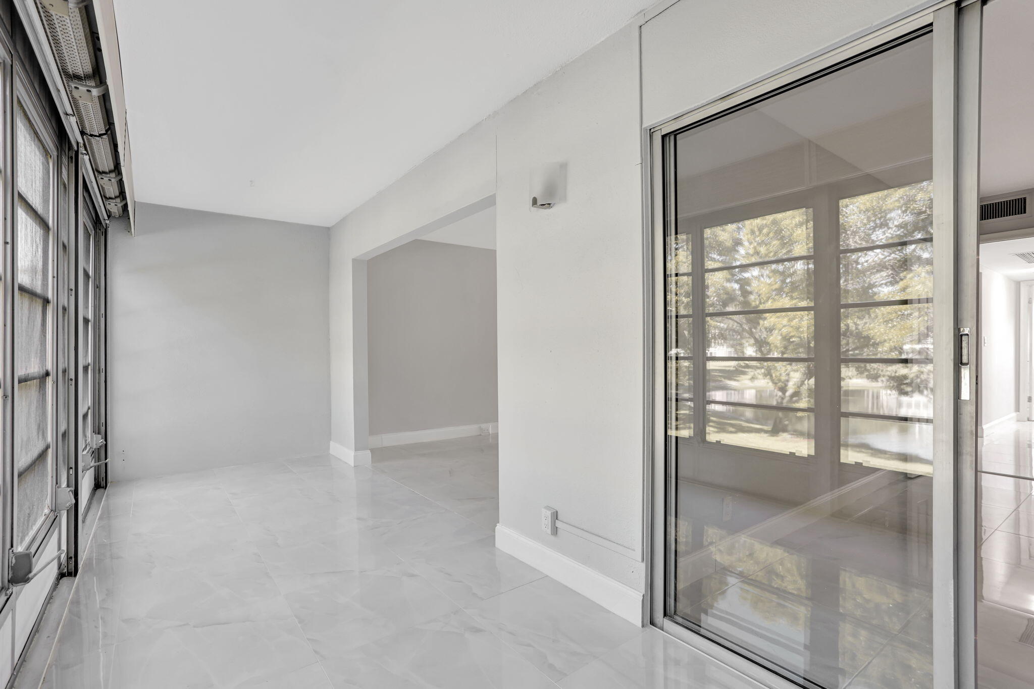 2202 Lucaya Bend G2 Property Photo 12