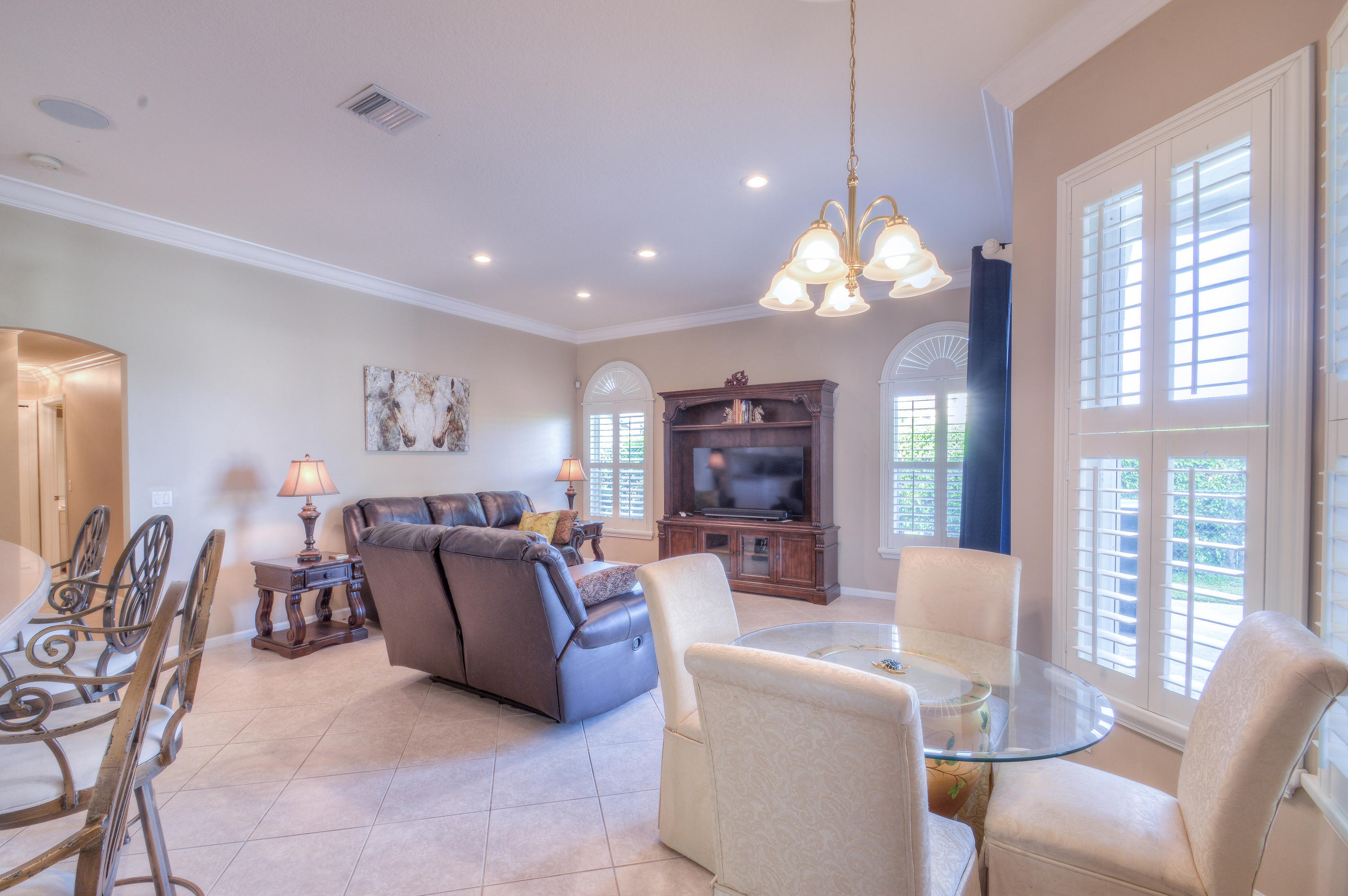 2962 Bolton Court Property Photo 4