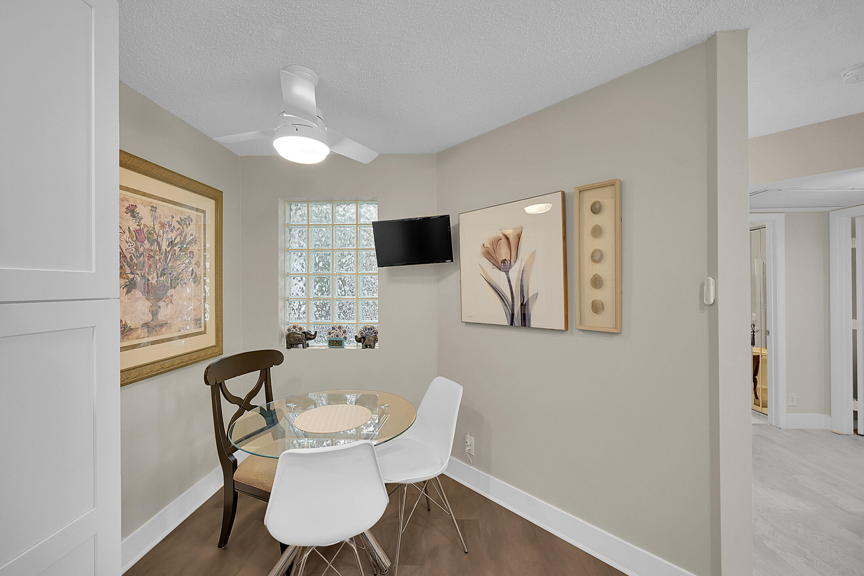 5418 Firenze Drive D Property Photo 4