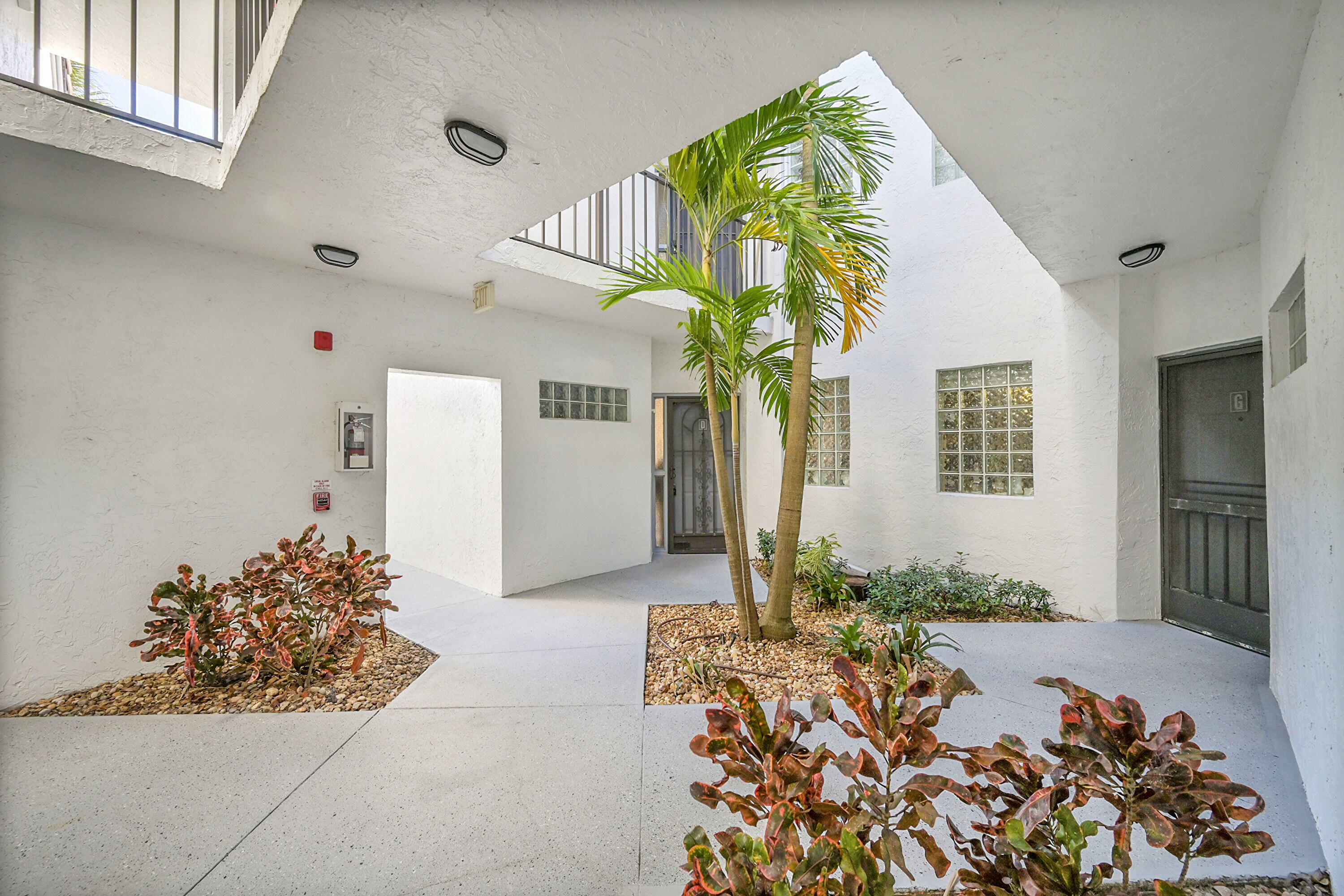 5418 Firenze Drive D Property Photo 38