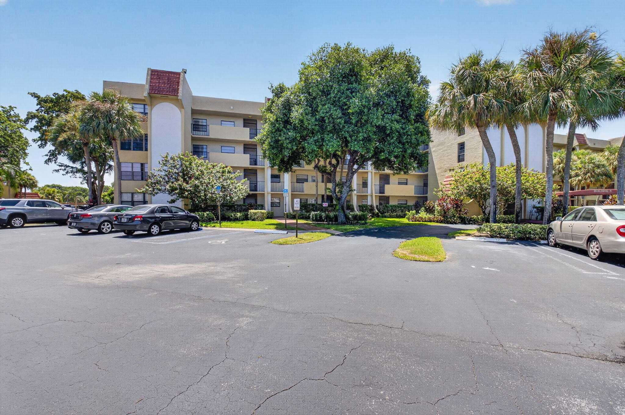 23345 Carolwood Lane Apt 5101 Property Photo 22