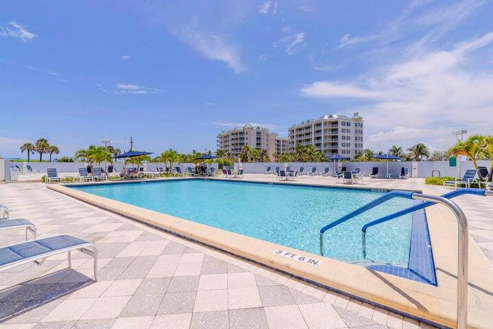 1300 S Highway A1a 303 Property Photo 5