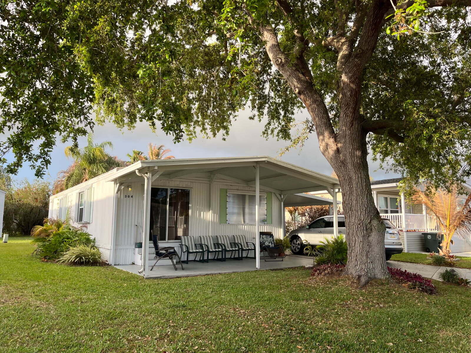 304 Mockingbird Ave Avenue Property Photo 1