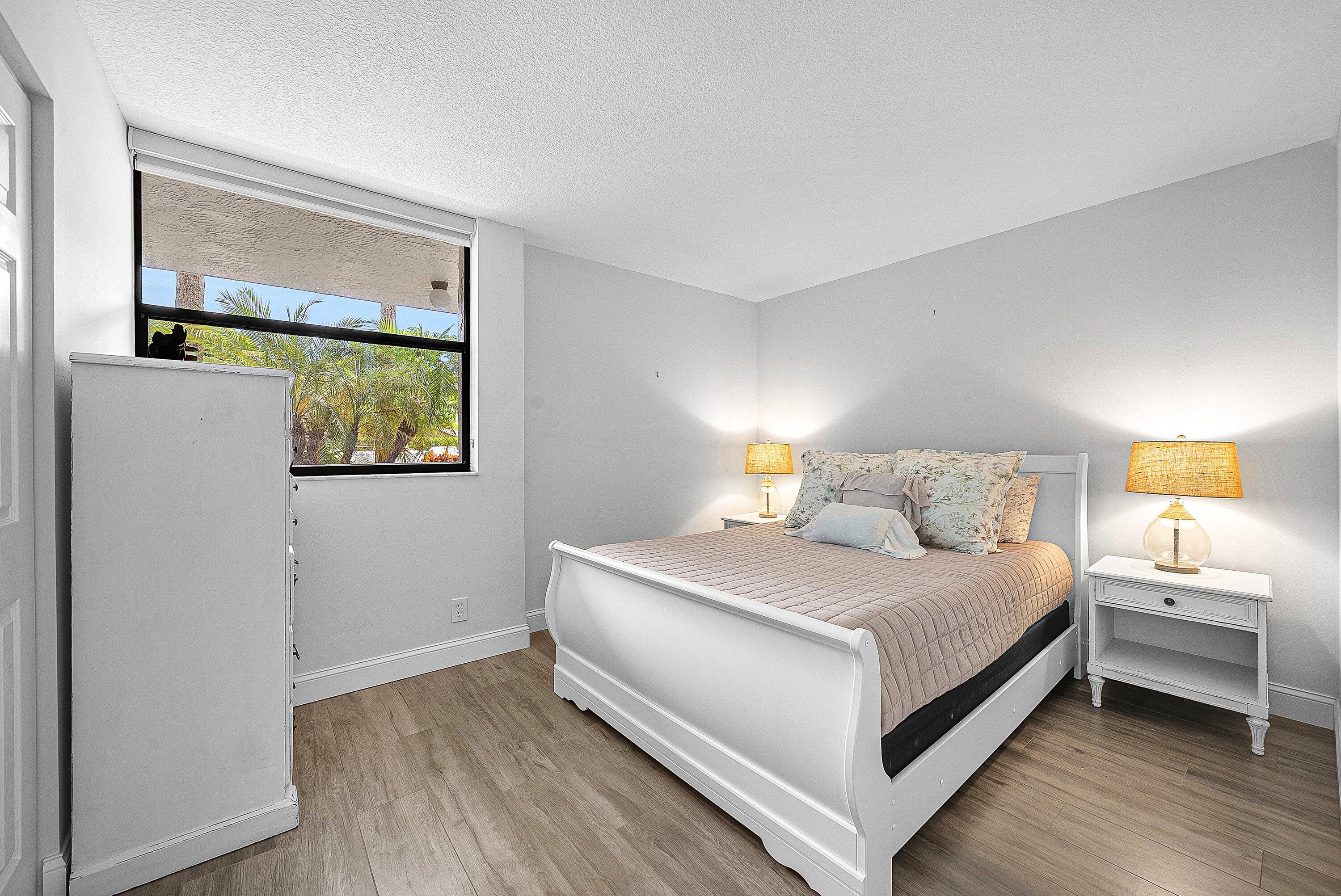 1850 Homewood Boulevard 1030 Property Photo 15
