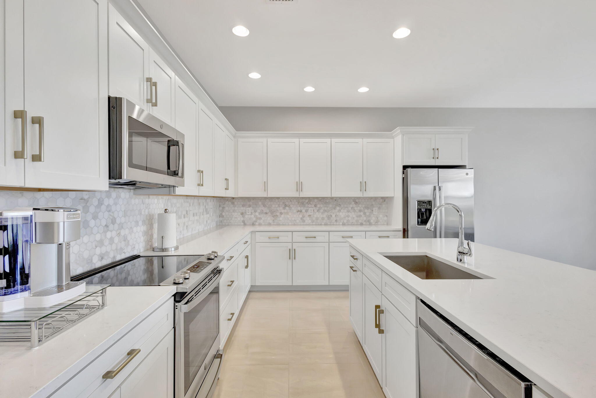 16608 Cove Road Property Photo 20
