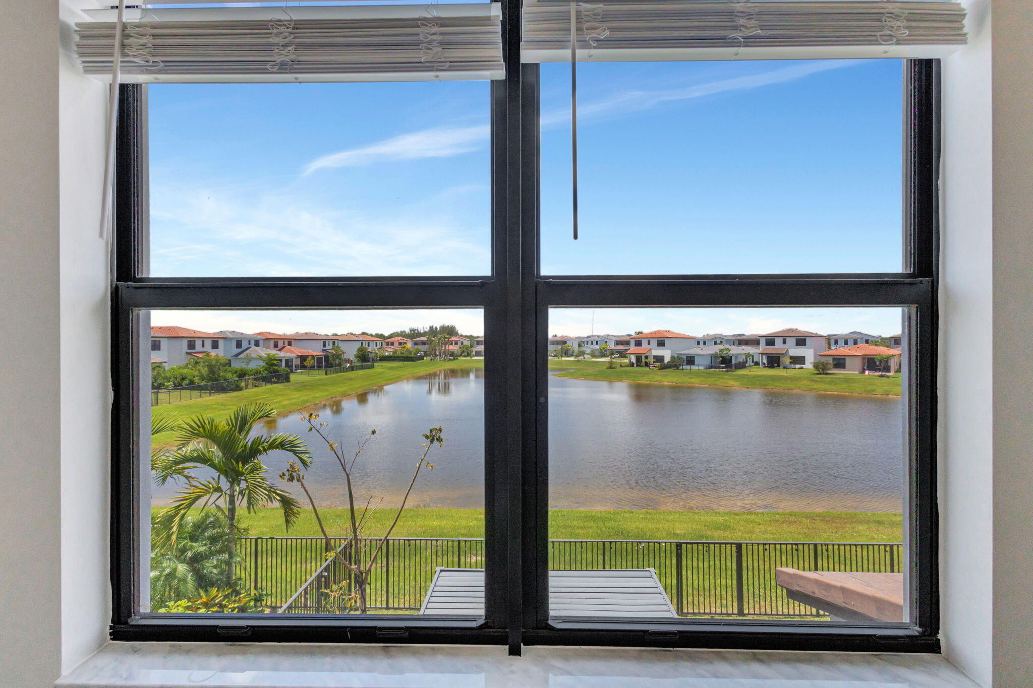 16608 Cove Road Property Photo 34