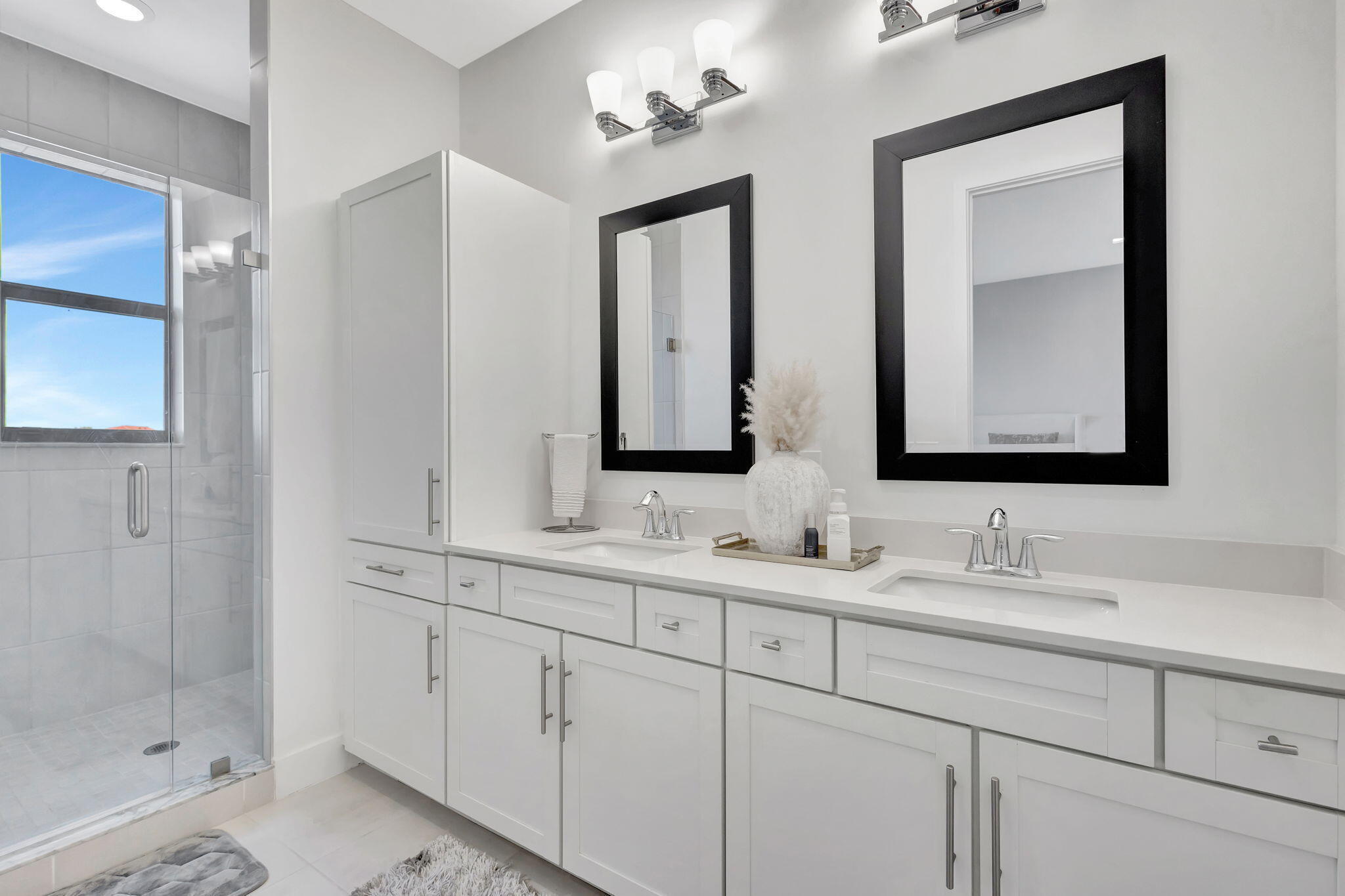 16608 Cove Road Property Photo 35