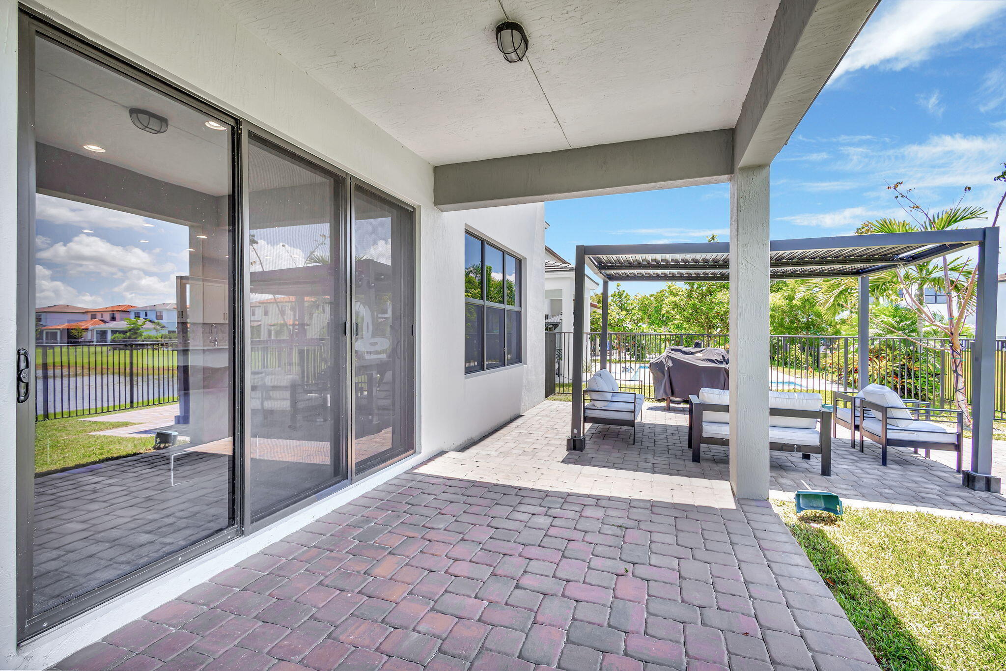 16608 Cove Road Property Photo 42