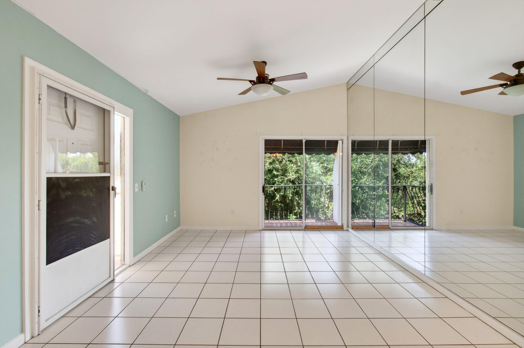 179 Waterside Drive 179 Property Photo 10