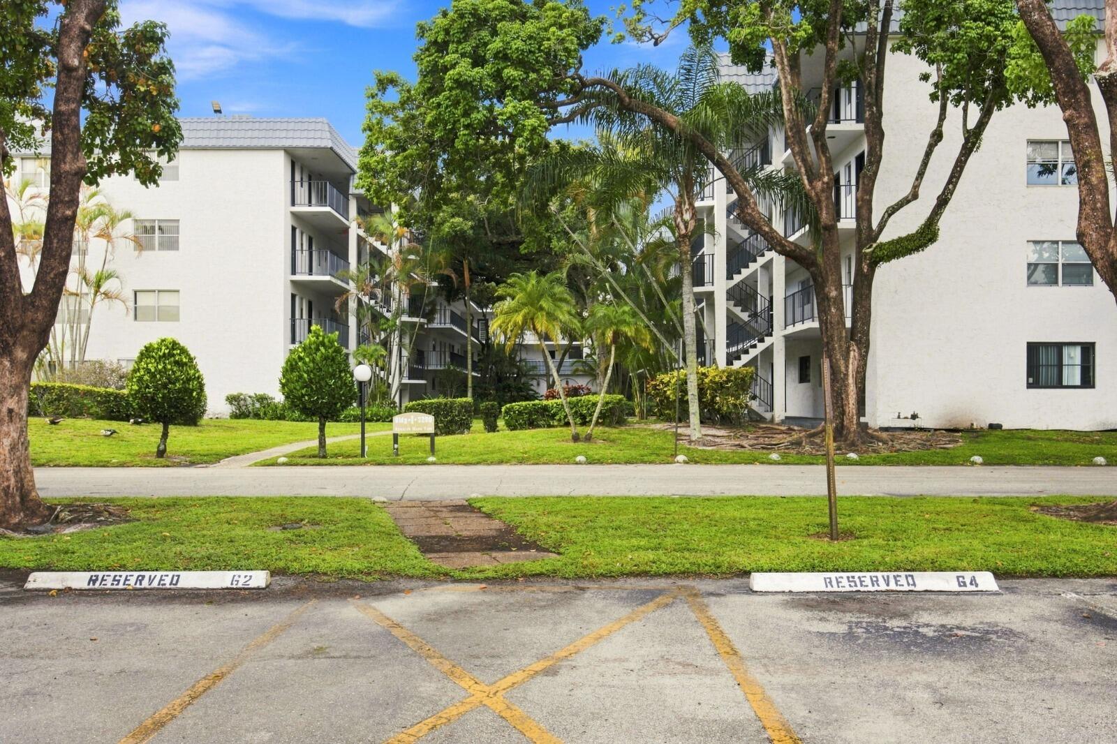 3280 Spanish Moss Terrace 403 Property Photo 2