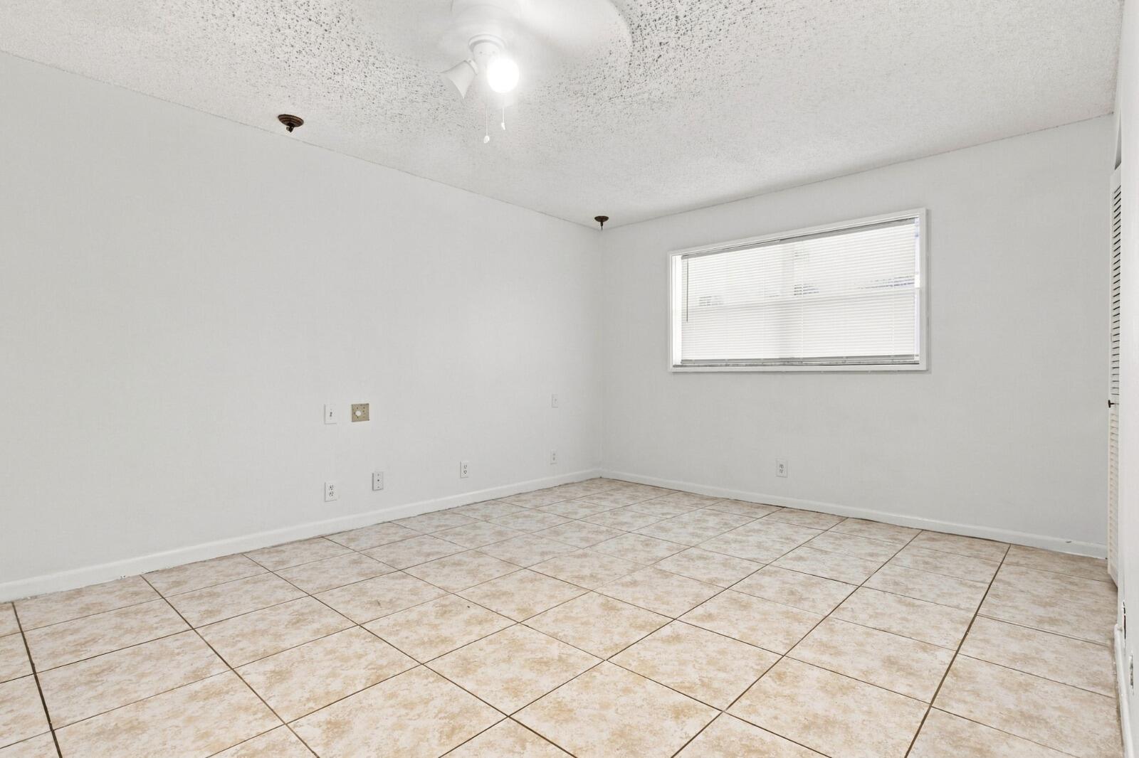 3280 Spanish Moss Terrace 403 Property Photo 14