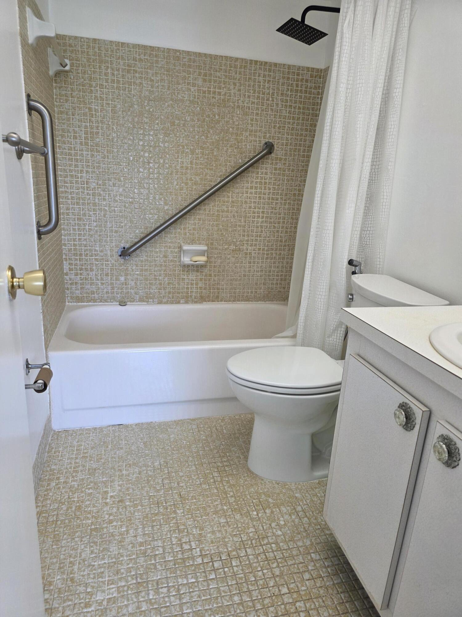 6600 Royal Palm Boulevard 304b Property Photo 8