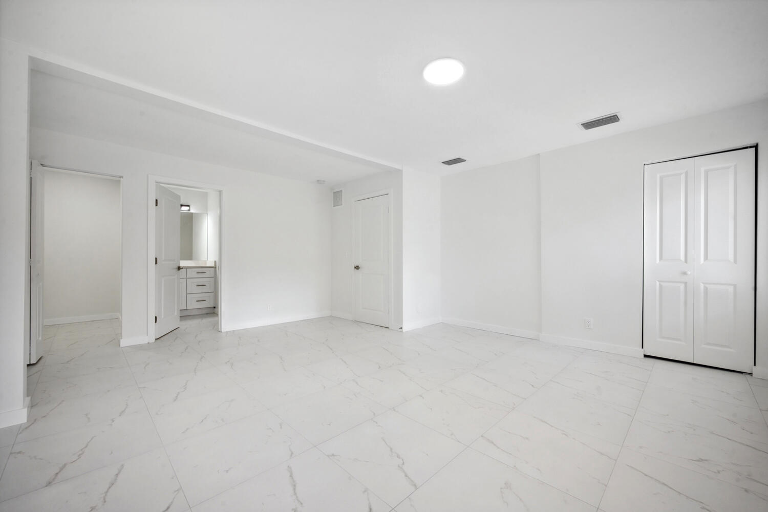 1009 14th Street #a Property Photo 13