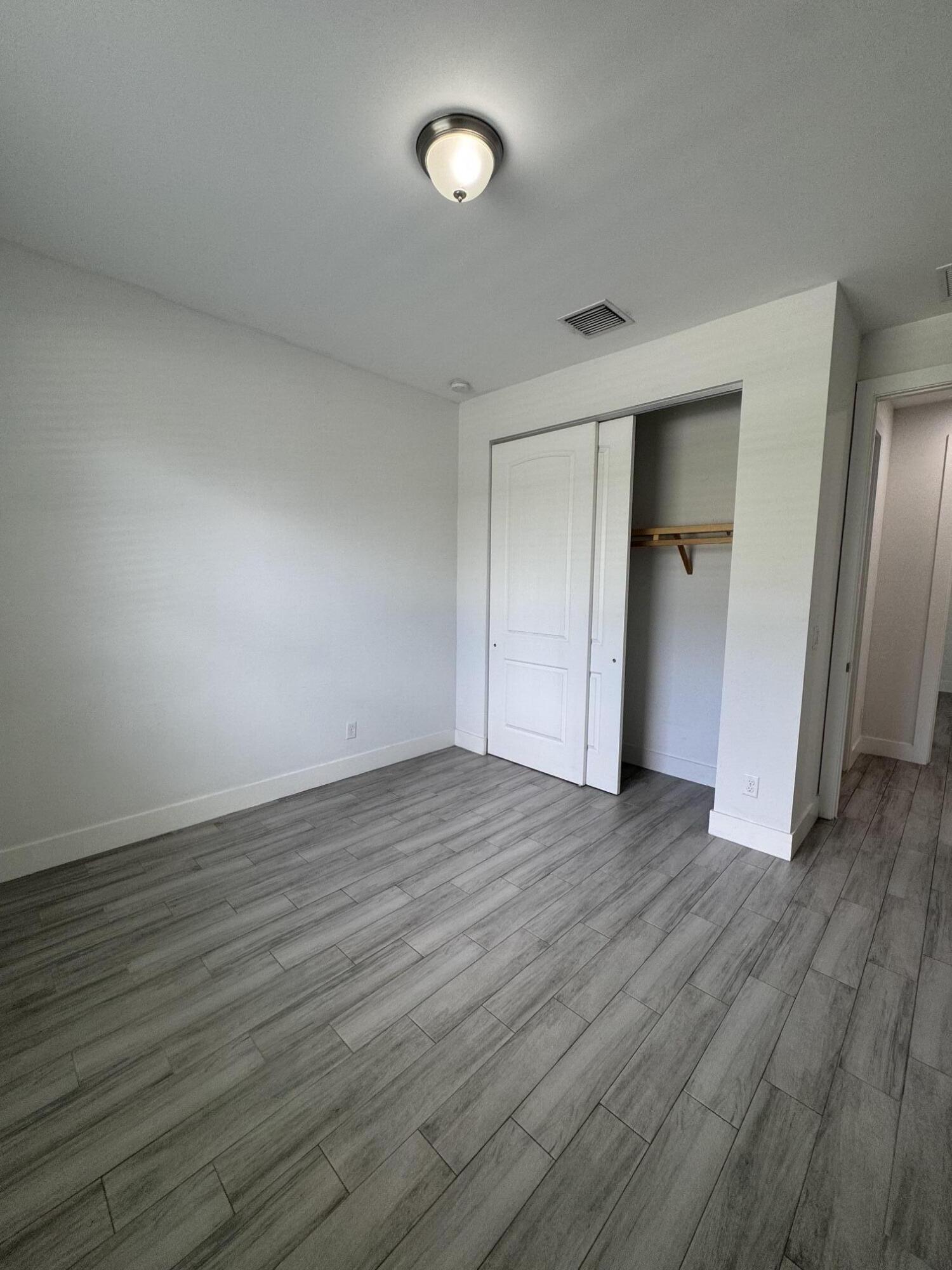 1031 Mango Drive Property Photo 2