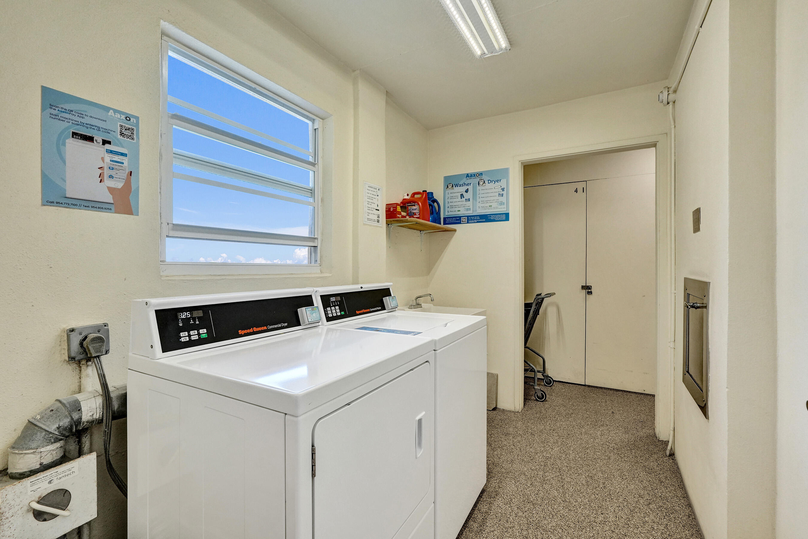 308 Golfview Road 406 Property Photo 25