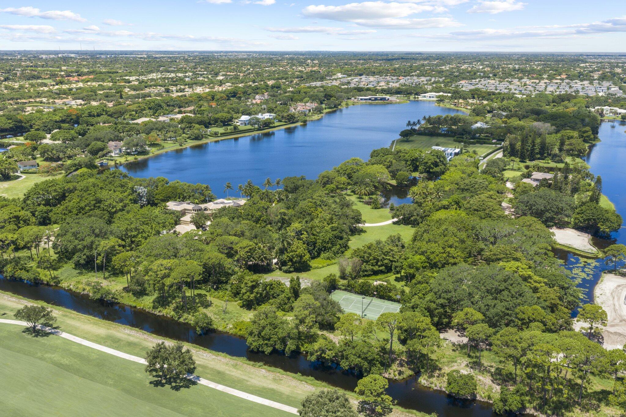 6001 Le Lac Road Property Photo 4