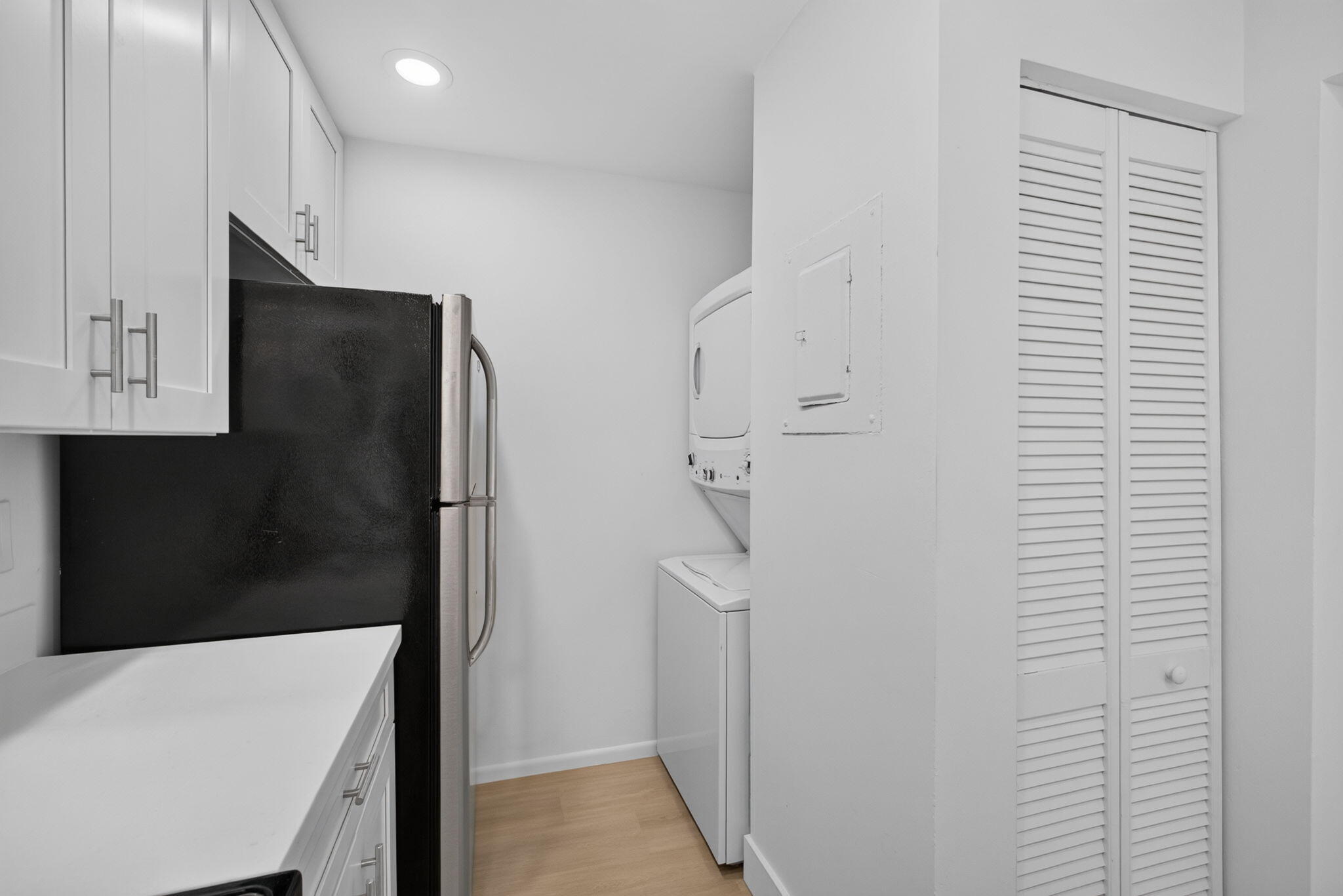 3404 Gardens E Drive 21b Property Photo 9