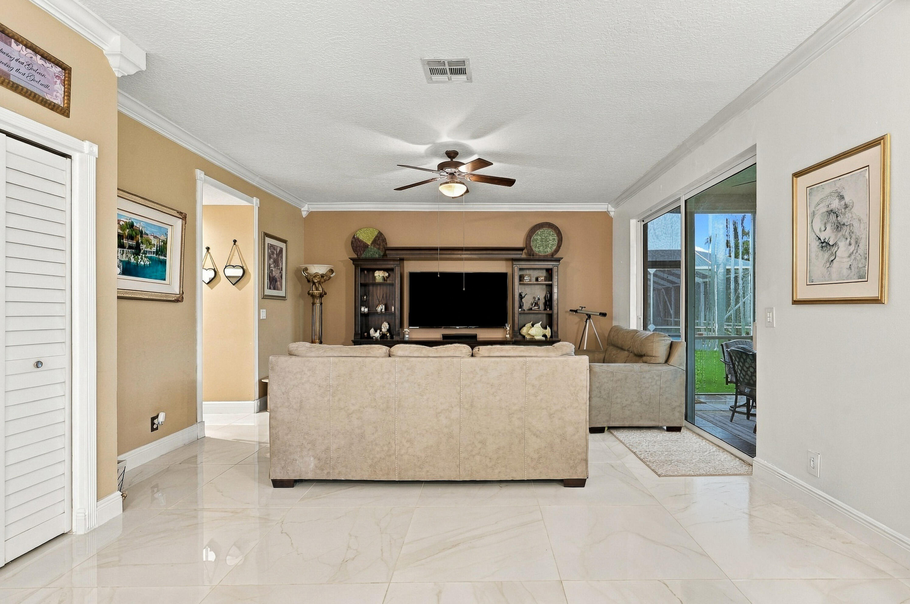 1720 Corsica Drive Property Photo 13
