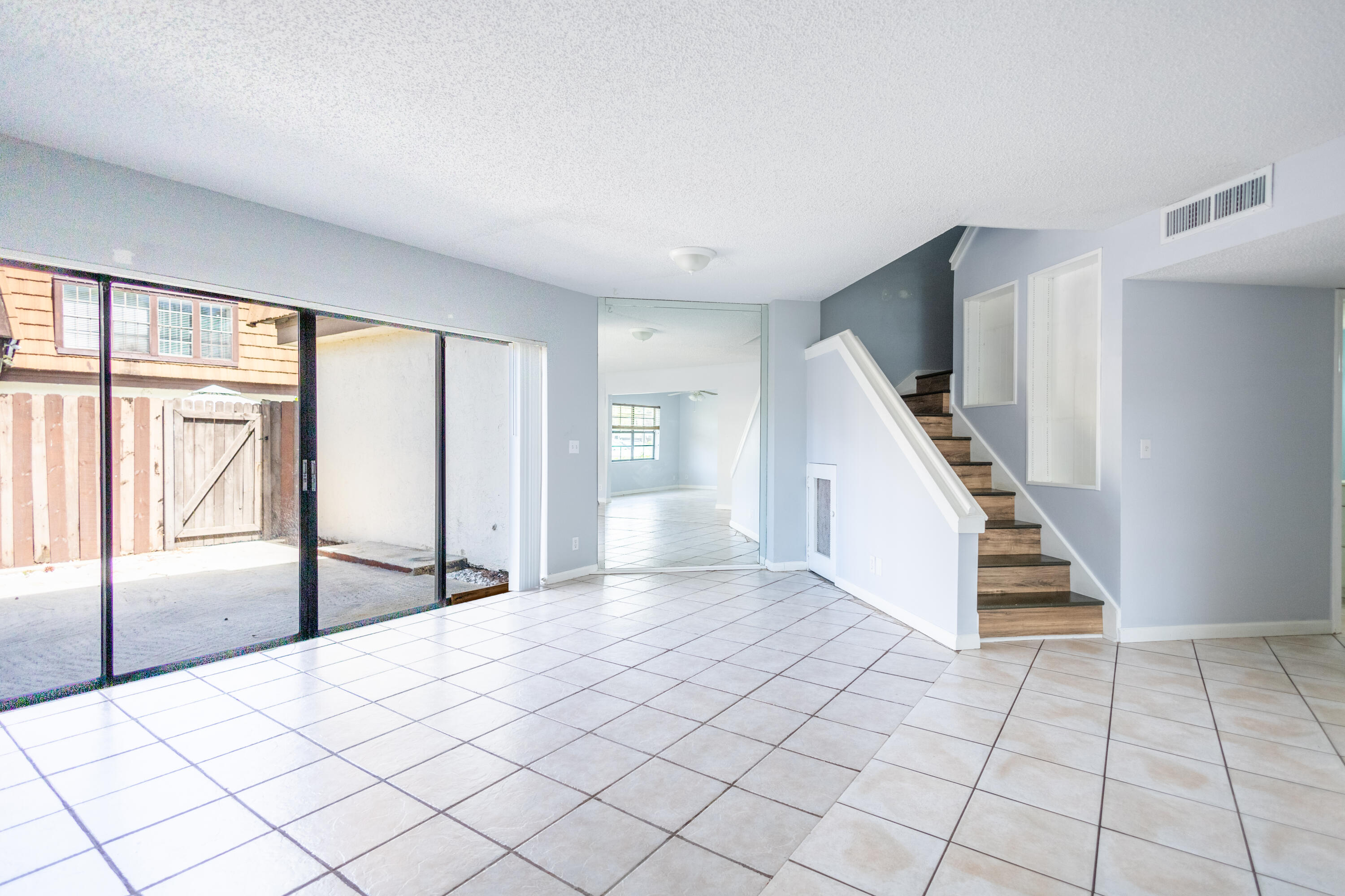 110 Weybridge Circle A Property Photo 3