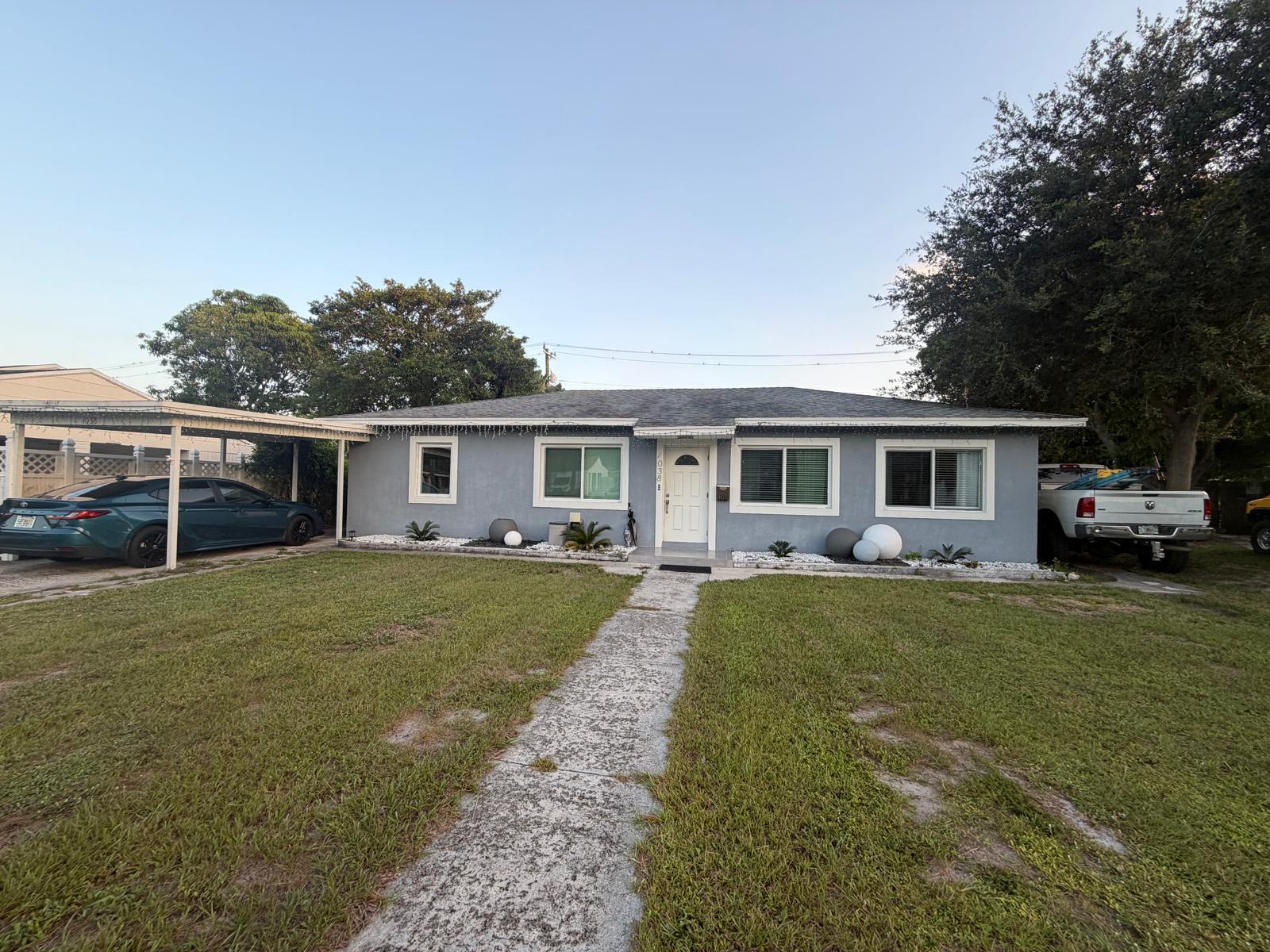 1038 Macy Street Property Photo 23