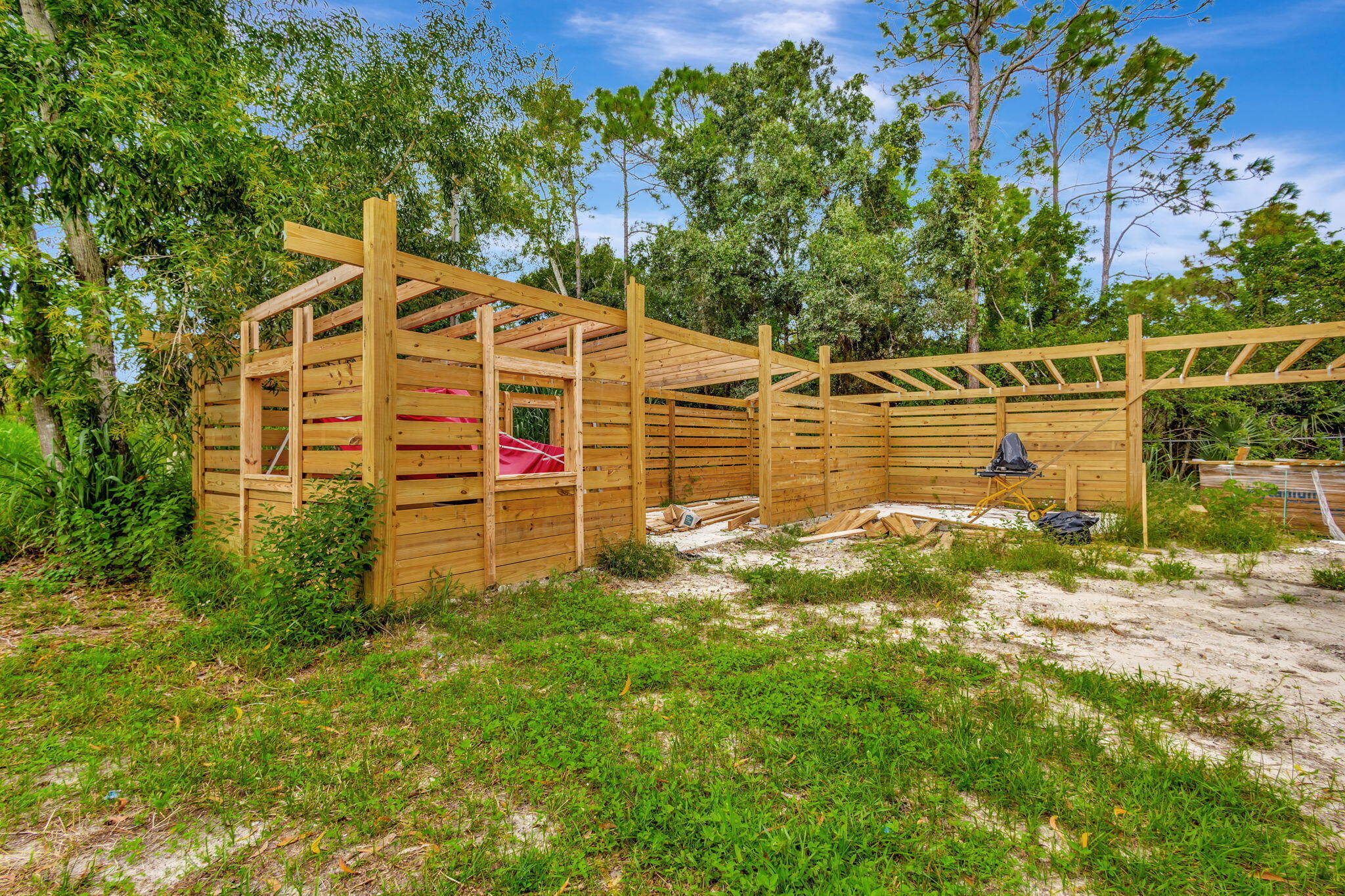 15532 43rd Street N Property Photo 4