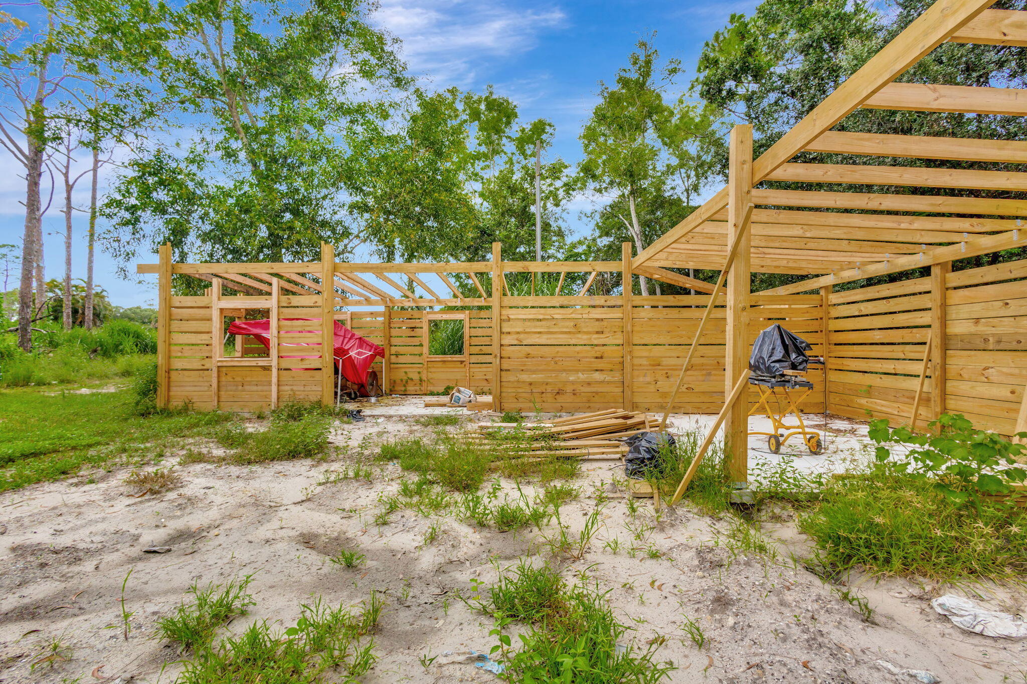 15532 43rd Street N Property Photo 5