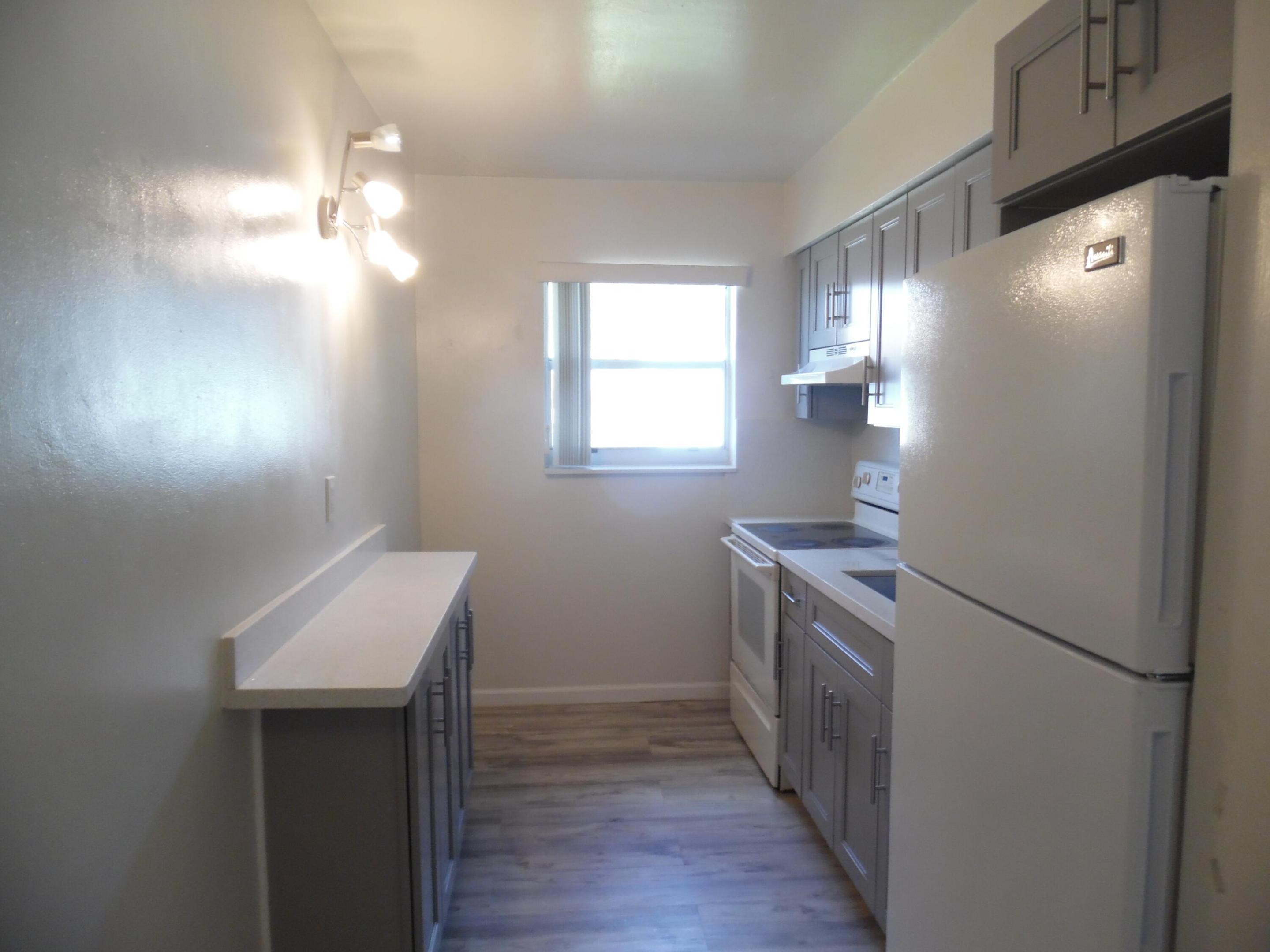 B26070484 Property Photo 5