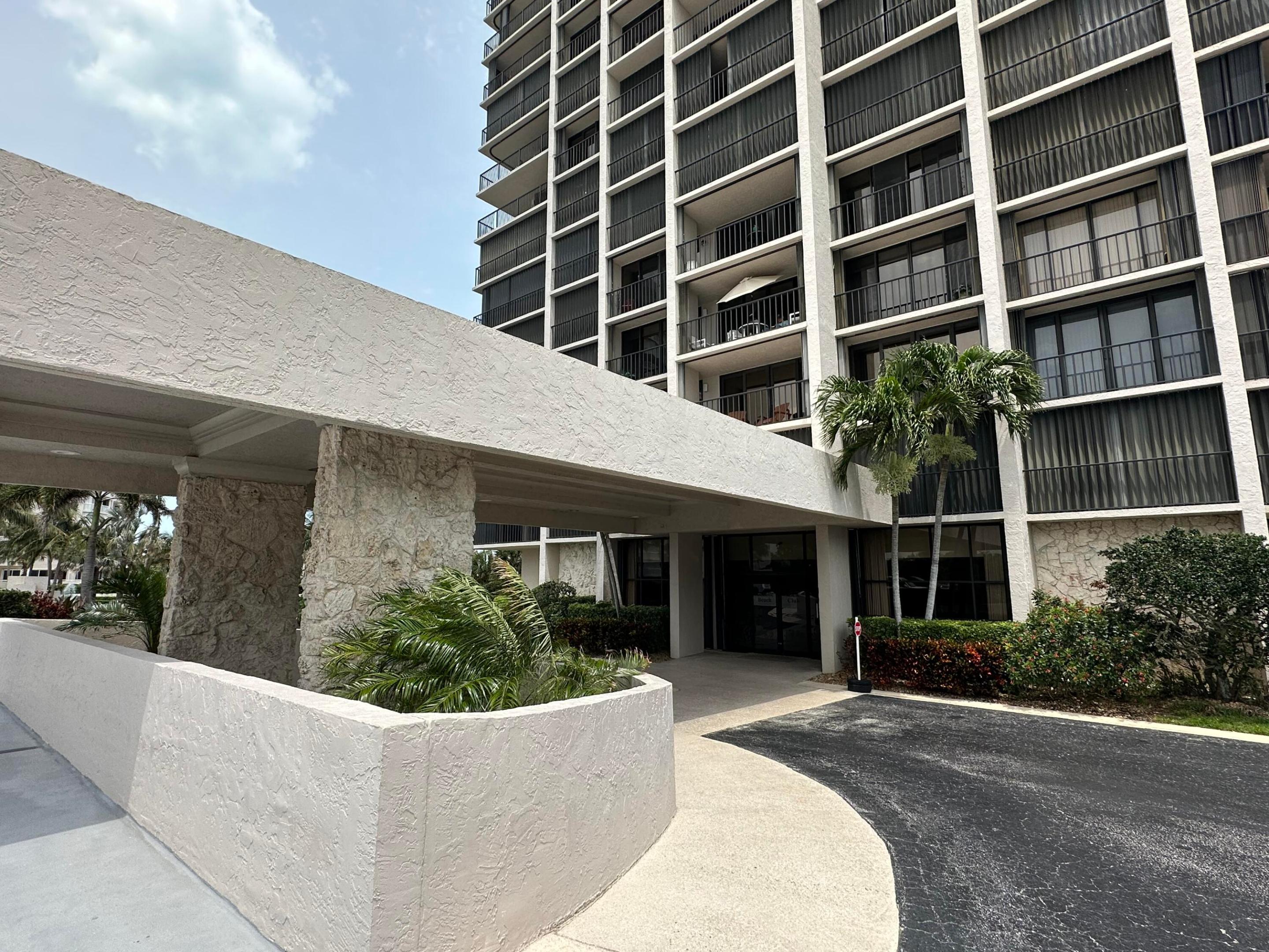 5047 N HIGHWAY A1A PH-2 Property Photo 1