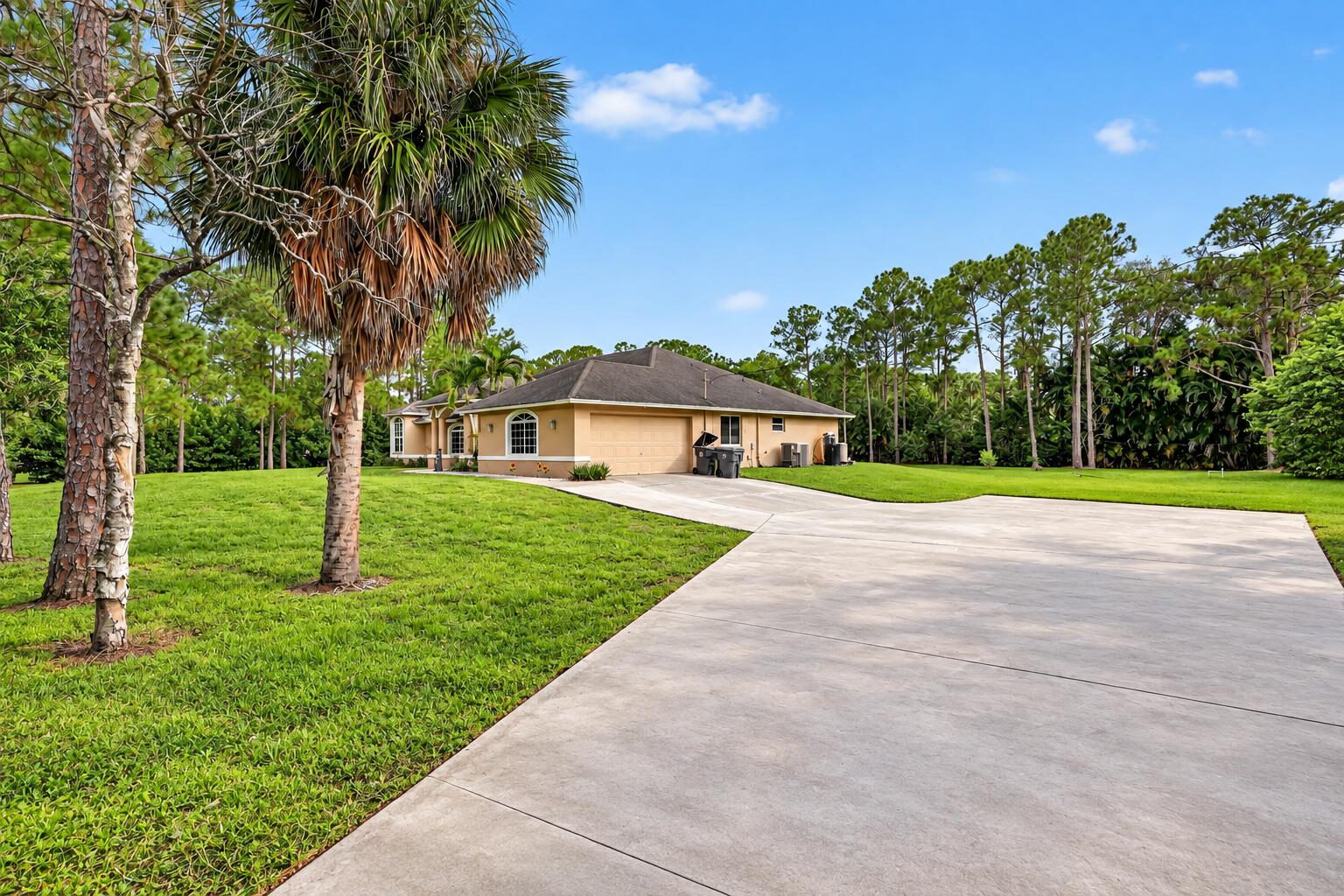 15664 89th Place N Property Photo 1